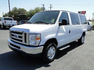 Ford Econoline Wagon 2011 photo 4