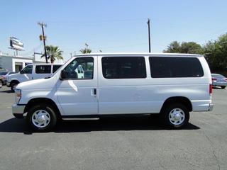 Ford Econoline Wagon 2011 photo 5