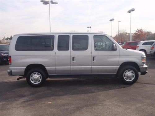 Ford Econoline Wagon GT Deluxe Bullitt Other