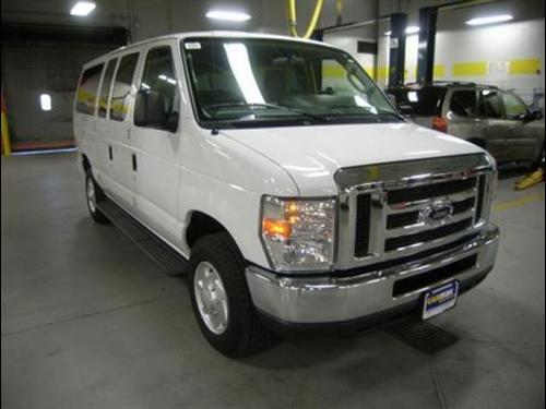 Ford Econoline Wagon GT Deluxe Bullitt Other