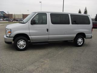 Ford Econoline Wagon GT Deluxe Bullitt Other