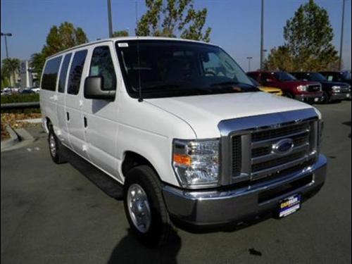 Ford Econoline Wagon GT Deluxe Bullitt Other