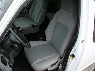 Ford Econoline Wagon 2011 photo 3