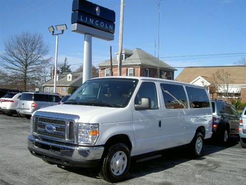 Ford Econoline Wagon GT Deluxe Bullitt Other