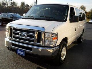 Ford Econoline Wagon 2011 photo 5