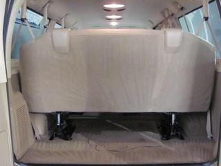 Ford Econoline Wagon 2011 photo 1