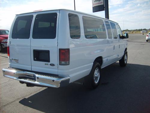 Ford Econoline Wagon GT Deluxe Bullitt Other