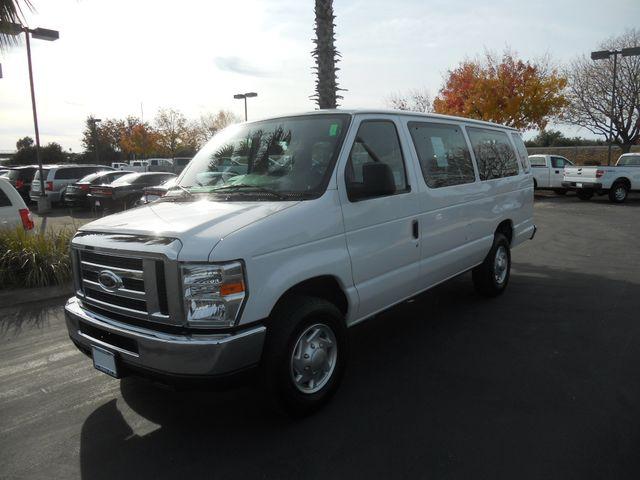 Ford Econoline Wagon CPE Passenger Van