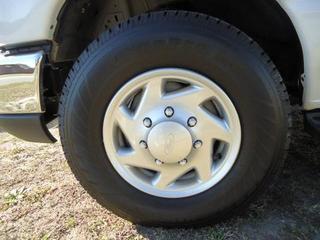 Ford Econoline Wagon 2011 photo 4