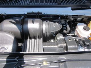 Ford Econoline Wagon 2011 photo 1