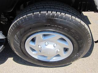 Ford Econoline Wagon 2011 photo 2