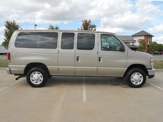 Ford Econoline Wagon GT Deluxe Bullitt Other