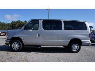 Ford Econoline Wagon 2011 photo 1
