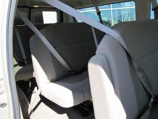 Ford Econoline Wagon 2011 photo 1