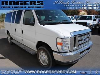 Ford Econoline Wagon 2011 photo 4