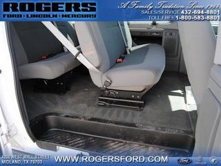 Ford Econoline Wagon 2011 photo 5