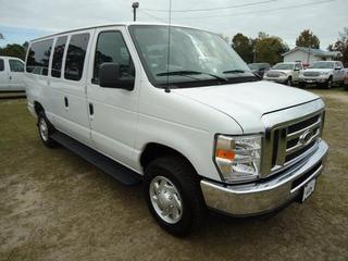 Ford Econoline Wagon 2011 photo 3
