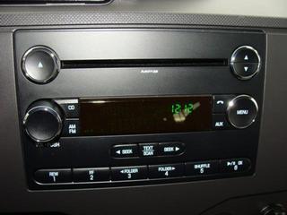 Ford Econoline Wagon 2011 photo 2