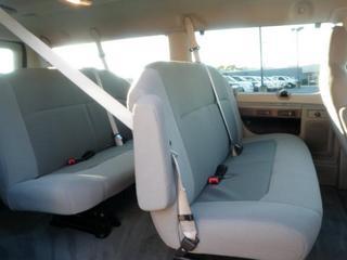 Ford Econoline Wagon 2011 photo 5