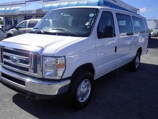 Ford Econoline Wagon 2011 photo 5