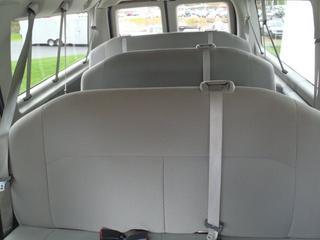 Ford Econoline Wagon 2011 photo 3