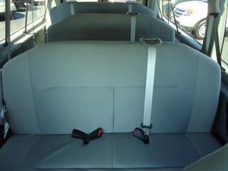 Ford Econoline Wagon 2011 photo 5