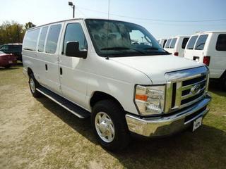 Ford Econoline Wagon 2011 photo 3