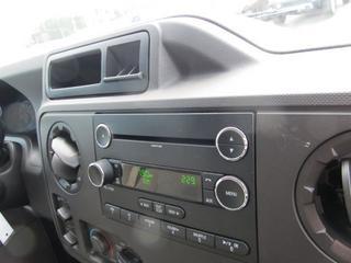 Ford Econoline Wagon 2011 photo 1