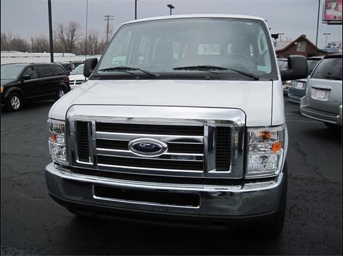 Ford Econoline Wagon GT Deluxe Bullitt Other