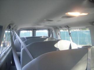 Ford Econoline Wagon 2011 photo 2