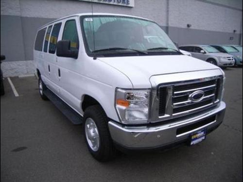 Ford Econoline Wagon GT Deluxe Bullitt Other