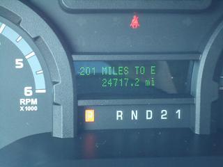 Ford Econoline Wagon 2011 photo 2