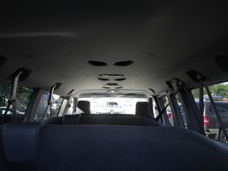 Ford Econoline Wagon 2011 photo 3