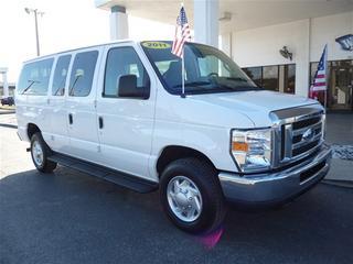Ford Econoline Wagon 2011 photo 5