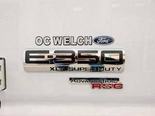 Ford Econoline Wagon 2011 photo 1