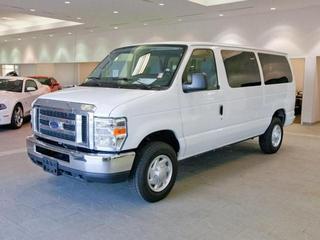 Ford Econoline Wagon 2011 photo 5