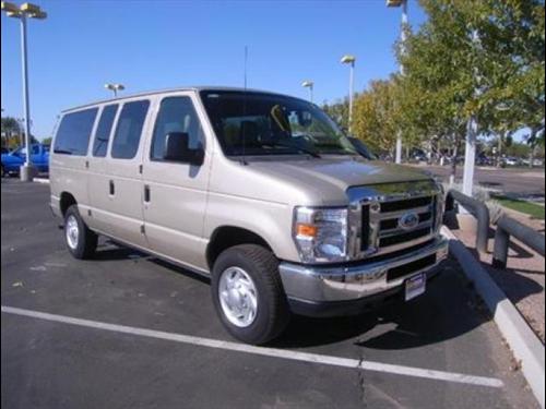 Ford Econoline Wagon GT Deluxe Bullitt Other
