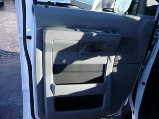 Ford Econoline Wagon GT Deluxe Bullitt Other