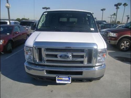 Ford Econoline Wagon GT Deluxe Bullitt Other