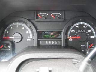 Ford Econoline Wagon 2011 photo 5