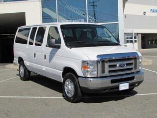 Ford Econoline Wagon 2011 photo 1