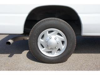 Ford Econoline Wagon 2011 photo 1