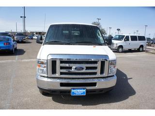 Ford Econoline Wagon 2011 photo 4