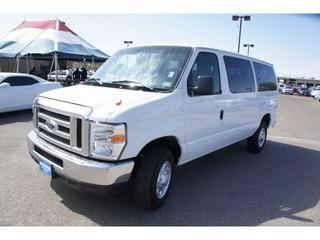 Ford Econoline Wagon 2011 photo 5