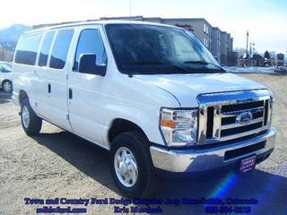 Ford Econoline Wagon 2011 photo 4