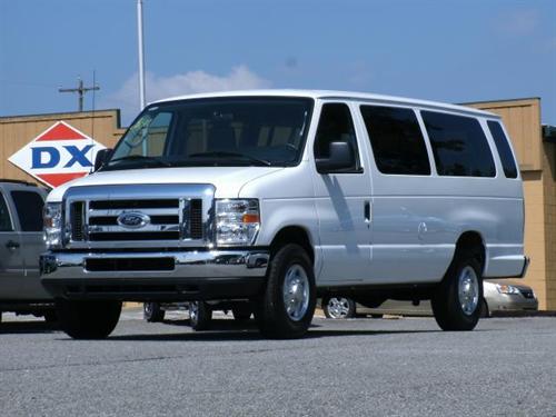 Ford Econoline Wagon 2011 photo 5