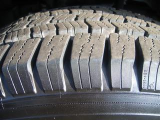 Ford Econoline Wagon 2011 photo 3