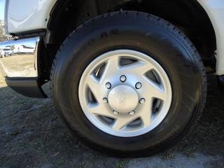 Ford Econoline Wagon 2011 photo 4