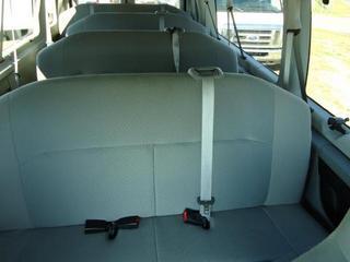 Ford Econoline Wagon 2011 photo 5