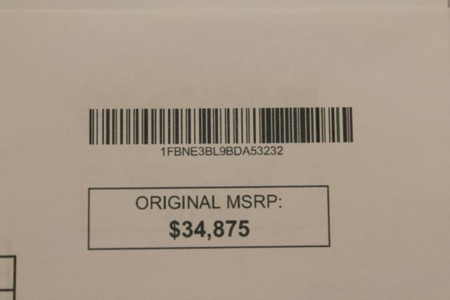 Ford Econoline Wagon 2011 photo 5